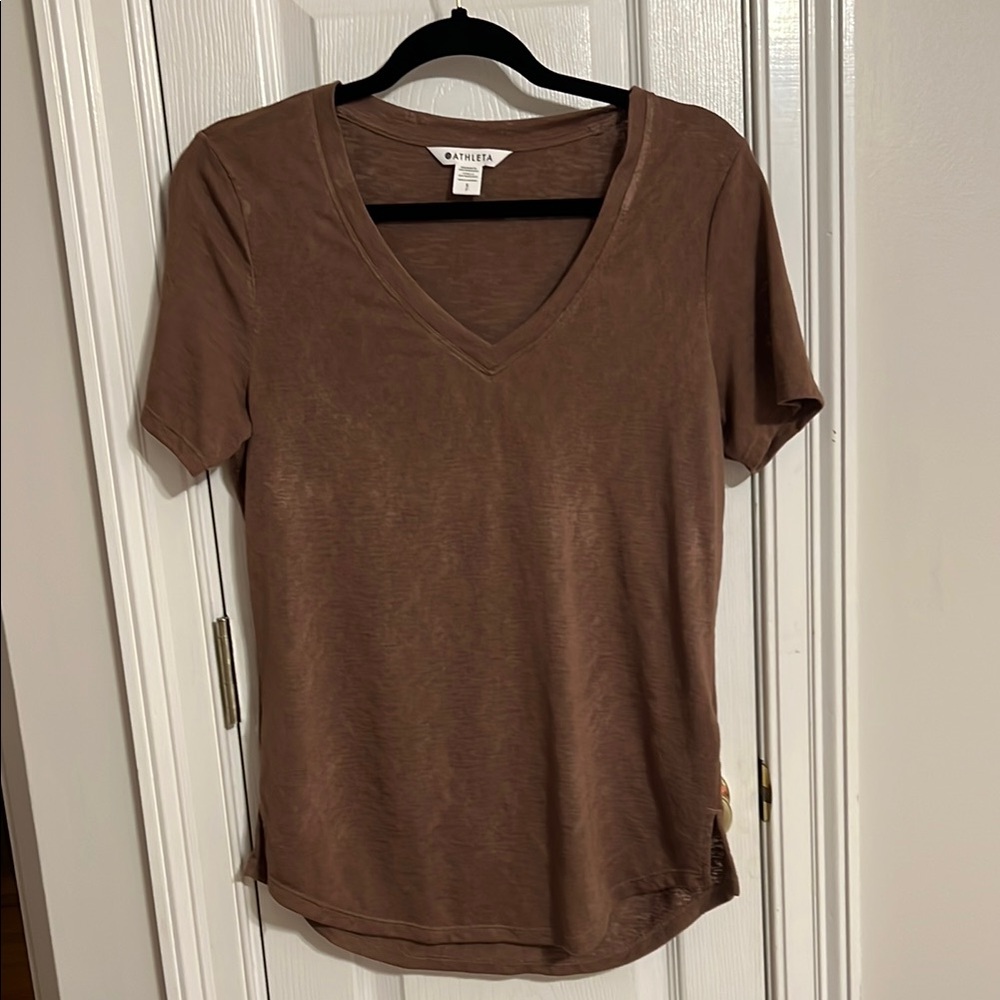 ATHLETA‎ Breezy Scoop V-Neck Tee